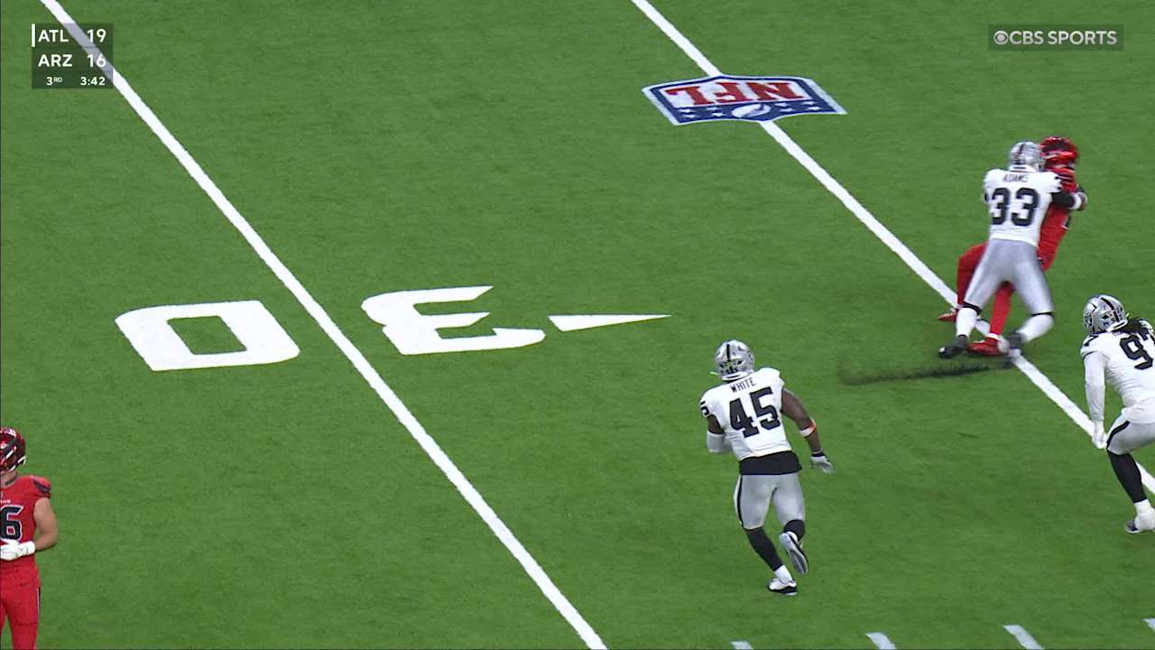 Las Vegas Raiders linebacker Jamal Adams' thunderous hit-stick tackle ...