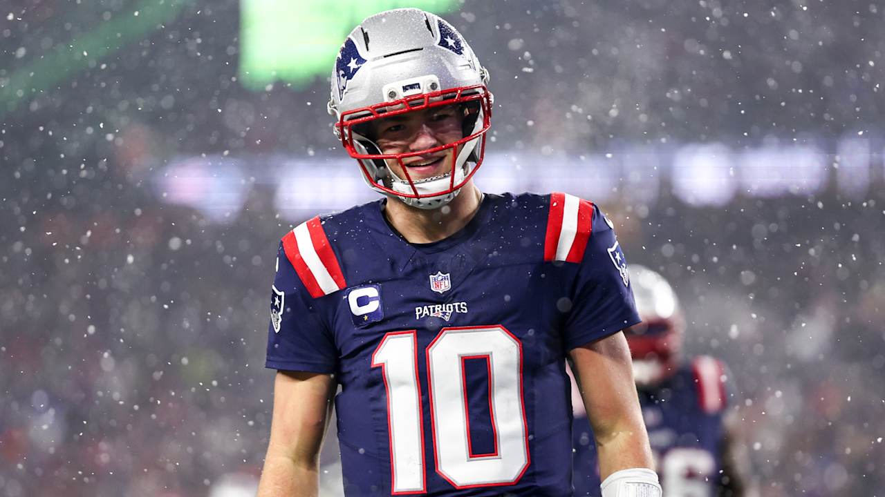 Texans-Patriots on Divisional Round Sunday: What We Learned from New England's 28-16 win