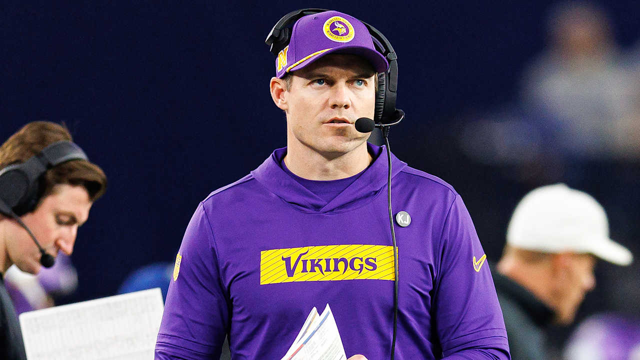 Kevin O'Connell wants to sign contract extension: I love being Vikings head  coach