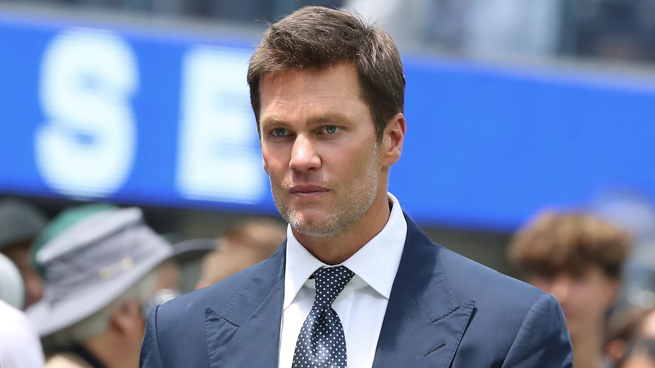 NFL places restrictions on Tom Brady’s FOX broadcasting access because of pending Raiders ownership stake