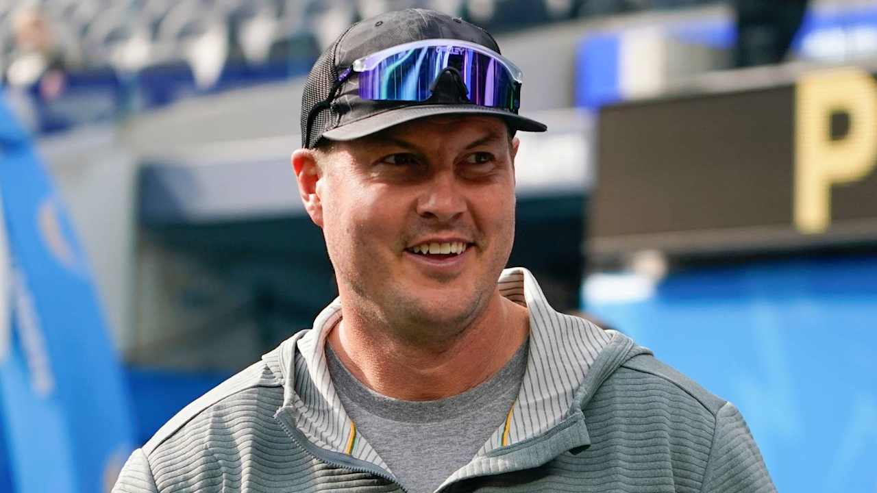 Philip Rivers signs with Colts practice squad, comes out of retirement ...