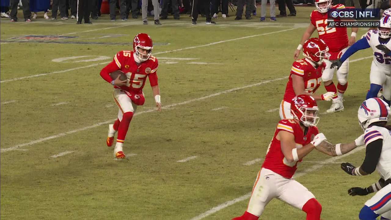 Kansas City Chiefs quarterback Patrick Mahomes' second TD run of day ...