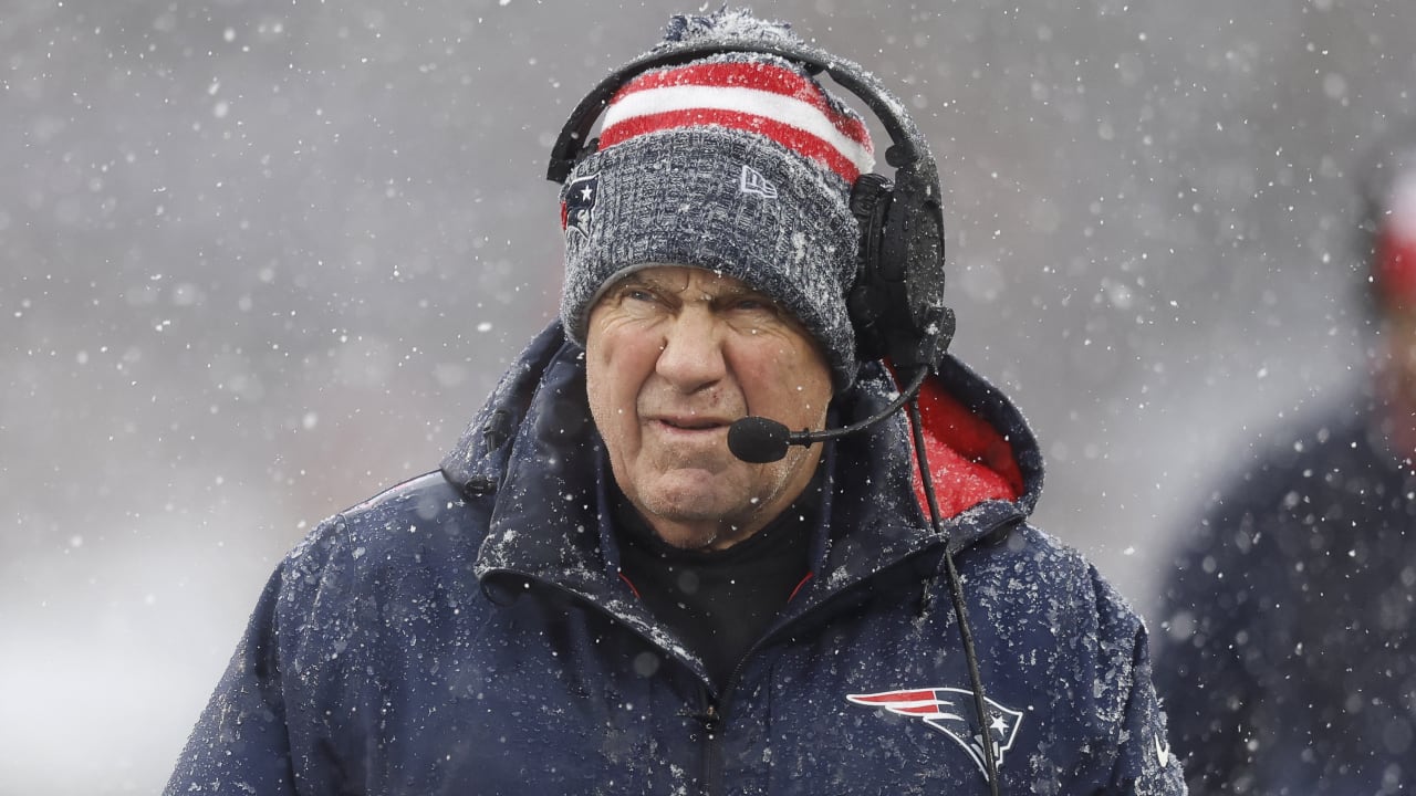 Bill Belichick mum on future as Patriots end regular season with loss to Jets