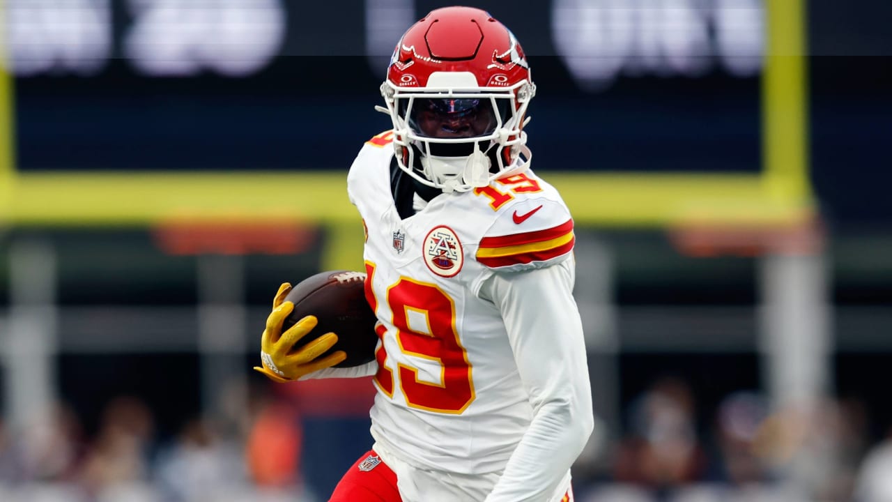Chiefs downgrade WR Kadarius Toney (hip/ankle) to out for Divisional Round game vs. Bills