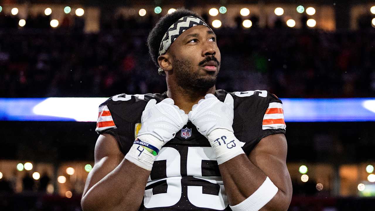 Myles Garrett_TN