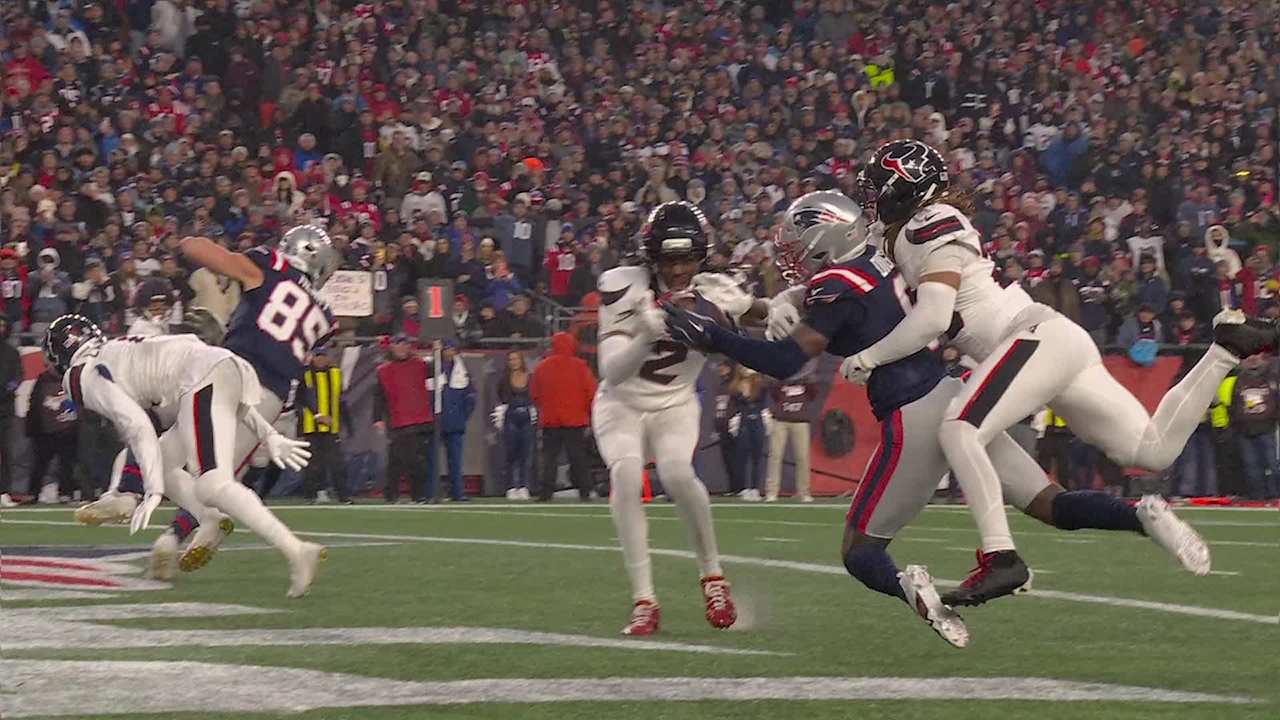 Can't-Miss Play: New England Patriots wide receiver Stefon Diggs incredibly snags touchdown in between two Houston Texans defenders