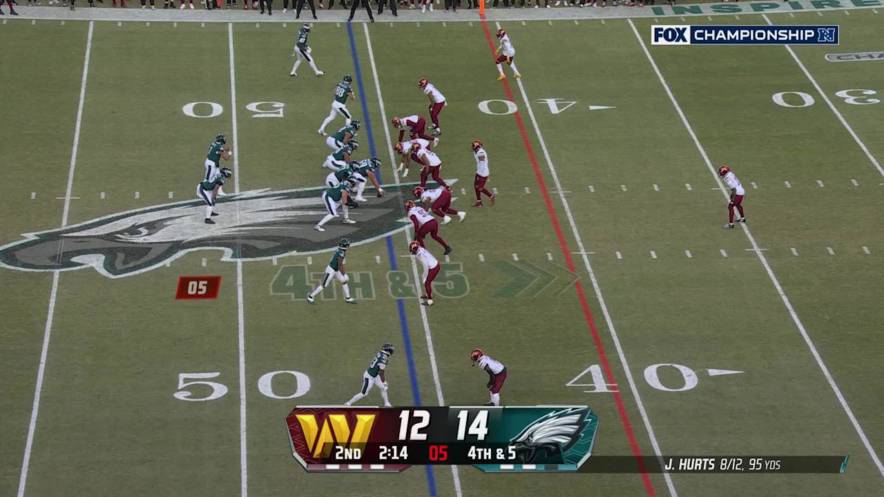 Hurts' 31-yard dime lands in Brown's piggybank for key fourth-down conversion