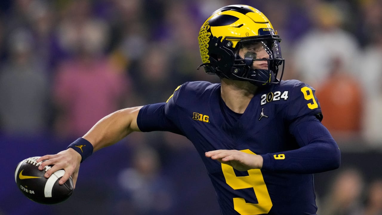 Michigan QB J.J. McCarthy announces he intends to enter the 2024 NFL Draft