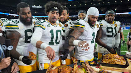 NFL LONDON GAMES 2019 フーディ NFL LONDON GAMES 2019 フーディ The Story of the NFL London Games