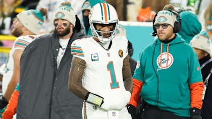 Packers RB Josh Jacobs on Dolphins in Thanksgiving finale: 'Them boys  looked cold out there'