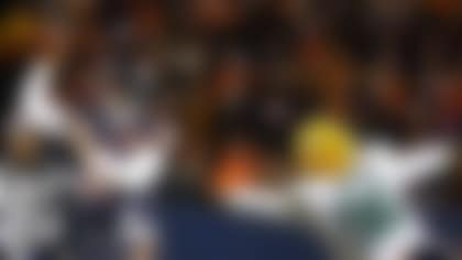 Chicago Bears quarterback Caleb Williams (18) throws during an NFL wild-card football game against the Green Bay Packers, Saturday, Jan.10, 2026, in Chicago.(AP Photo/Jeffrey Phelps)