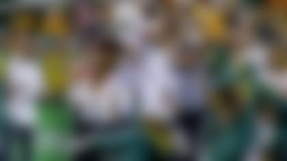 Despite playing on a loaded Texas team with highly regarded NFL prospects at wide receiver, tight end Ja'Tavion Sanders racked up 45 receptions for 682 yards (15.2 per catch) and two touchdowns.