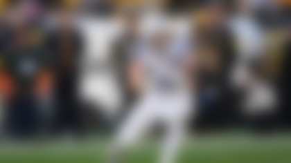 Indianapolis Colts tight end Tyler Warren (84) runs after a catch during an NFL football game, Sunday, Nov. 2, 2025, in Pittsburgh. (AP Photo/Justin Berl)