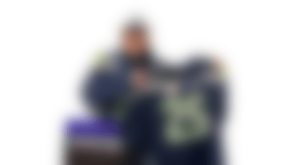 SEA_IFOTY Headshot 4