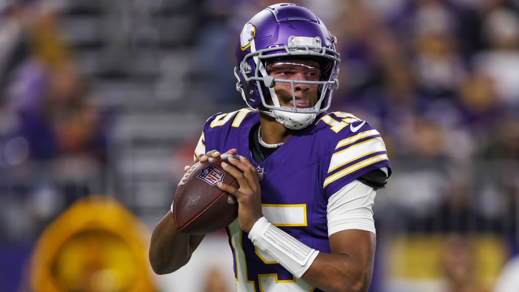 Vikings QB Josh Dobbs to start Sunday vs. Raiders