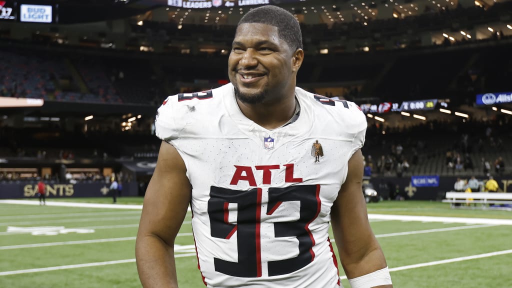 Six-time Pro Bowl DL Calais Campbell signing with Dolphins