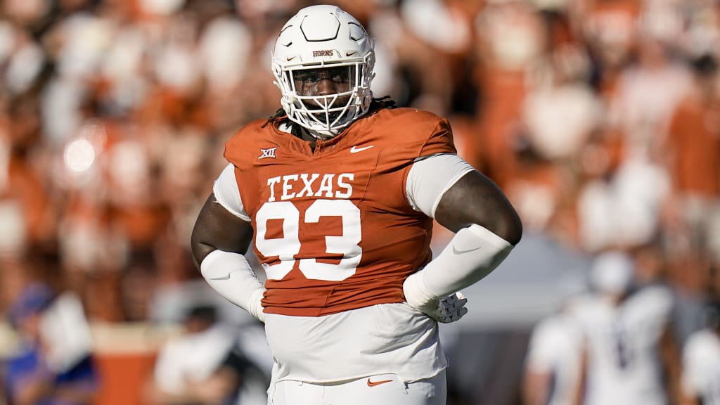 Top DT prospect T'Vondre Sweat arrested for DWI in Texas