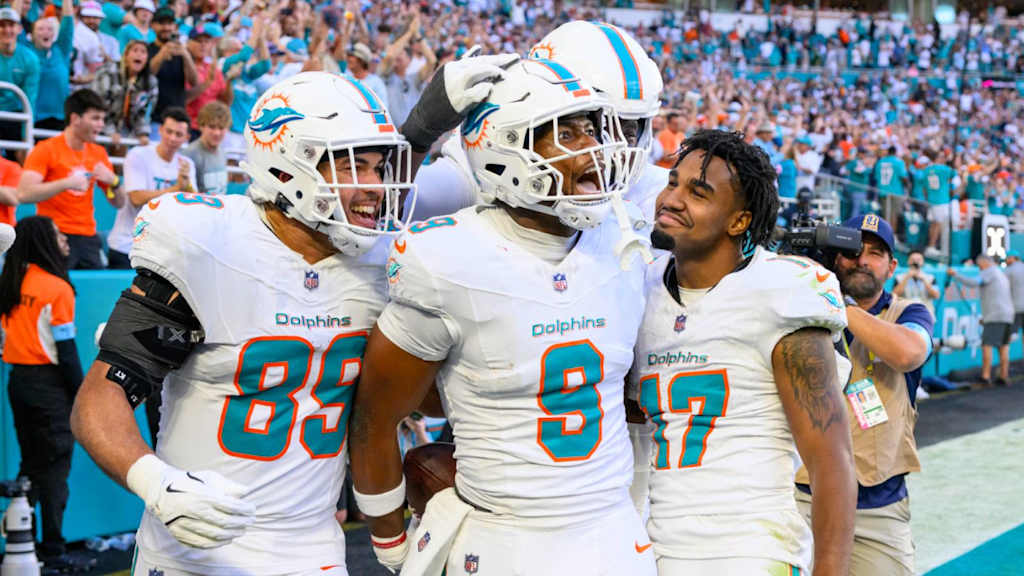 Jonnu Smith goes from zero catches to hero for Dolphins in overtime win over Jets