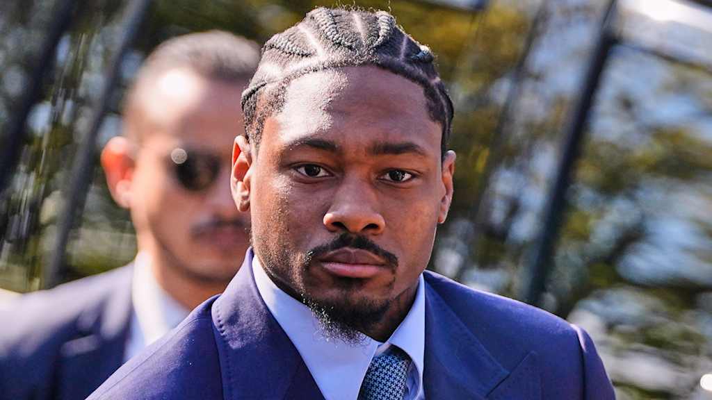 Assault trial of free-agent WR Stefon Diggs begins with contrasting accounts