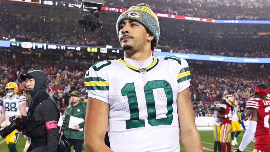 The Green Bay Packers Are Barrelling Toward a Jordan Love Dilemma