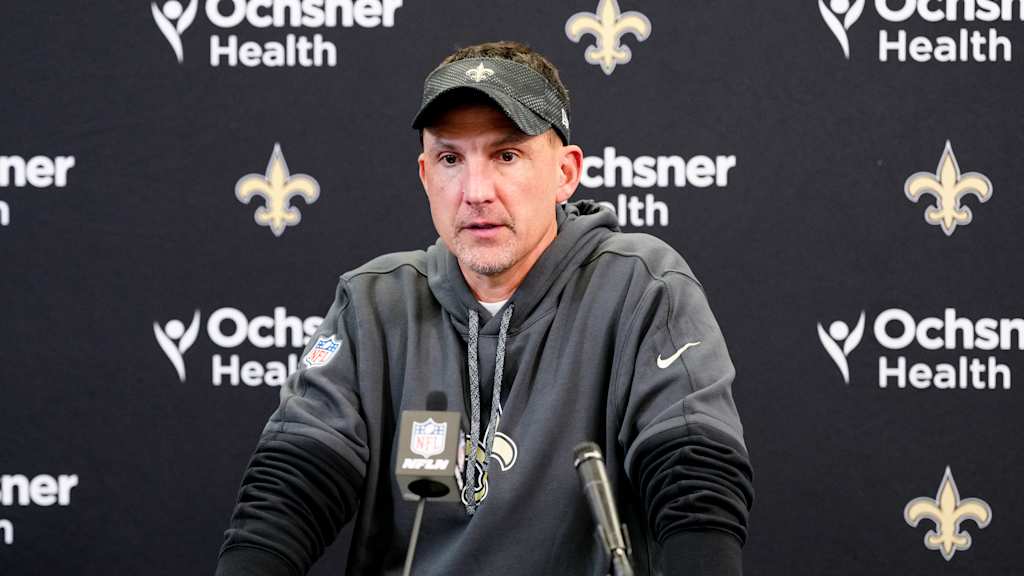 Saints fire head coach Dennis Allen after loss to Panthers, 2-7 start to  season