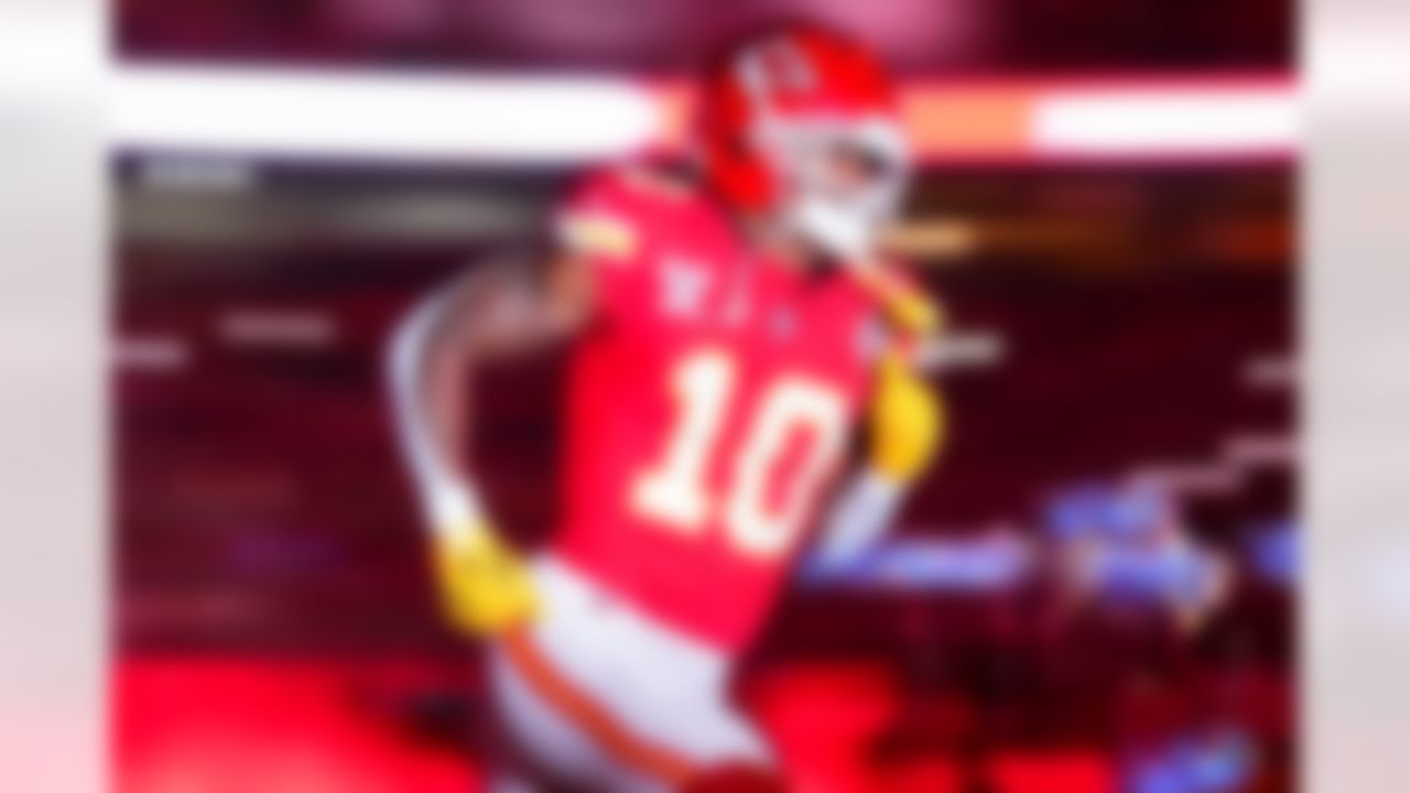 Kansas City Chiefs running back Isiah Pacheco (10) takes the field prior to an NFL football game against the Denver Broncos on Thursday, December 25, 2025 in Kansas City, Missouri.