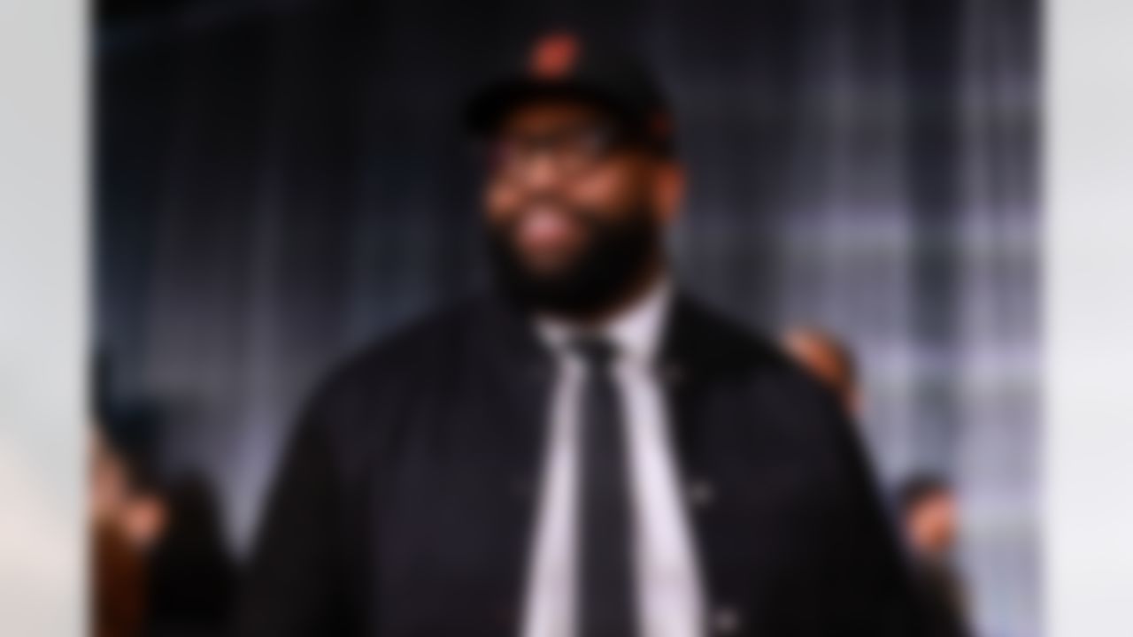 San Francisco 49ers offensive tackle Trent Williams (71) walks on the red carpet prior to the NFL Honors awards show on Thursday, February 5, 2026 in San Francisco, California.