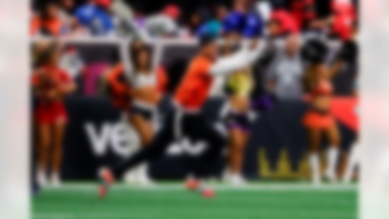 Cincinnati Bengals wide receiver Ja'Marr Chase (1) runs the ball into the end zone during the 2026 Pro Bowl Game on Tuesday, February 3, 2026 in San Francisco, California.