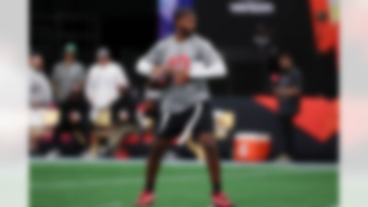 Cleveland Browns quarterback Shedeur Sanders (12) participates during a Pro Bowl team practice on Monday, February 2, 2026 in San Francisco.