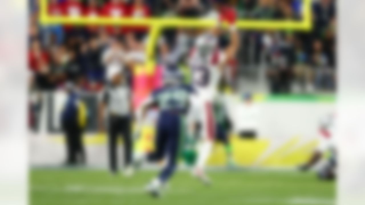 New England Patriots wide receiver Mack Hollins (13) makes a catch during the NFL Super Bowl LX football game against the Seattle Seahawks on Sunday, February 8, 2026 in Santa Clara, Calif.