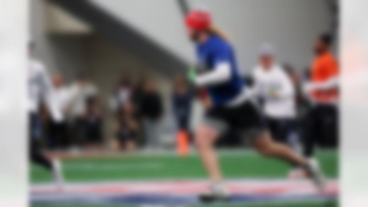 Indianapolis Colts tight end Tyler Warren (84) runs the ball during the 2026 Pro Bowl Game on Tuesday, February 3, 2026 in San Francisco, California.