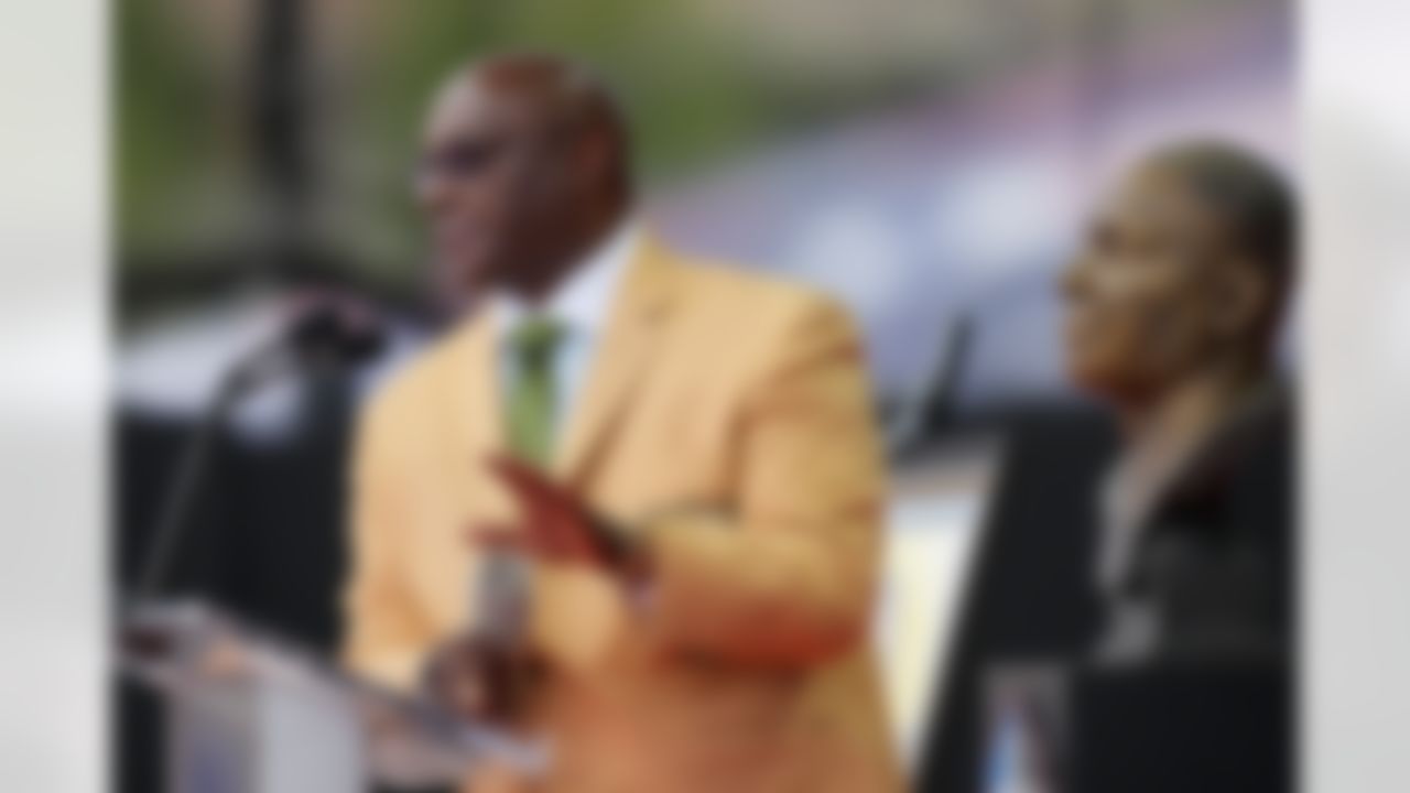 Hall of Fame inductee Sterling Sharpe speaks during the Pro Football Hall of Fame Class of 2025 Enshrinement Ceremony on Saturday, August 2, 2025 in Canton, Ohio.