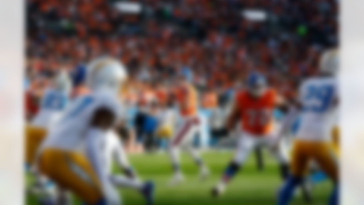 Denver Broncos quarterback Bo Nix (10) looks to throw the ball during an NFL football game against the Los Angeles Chargers on Sunday, January 4, 2026 in Denver, Colorado.