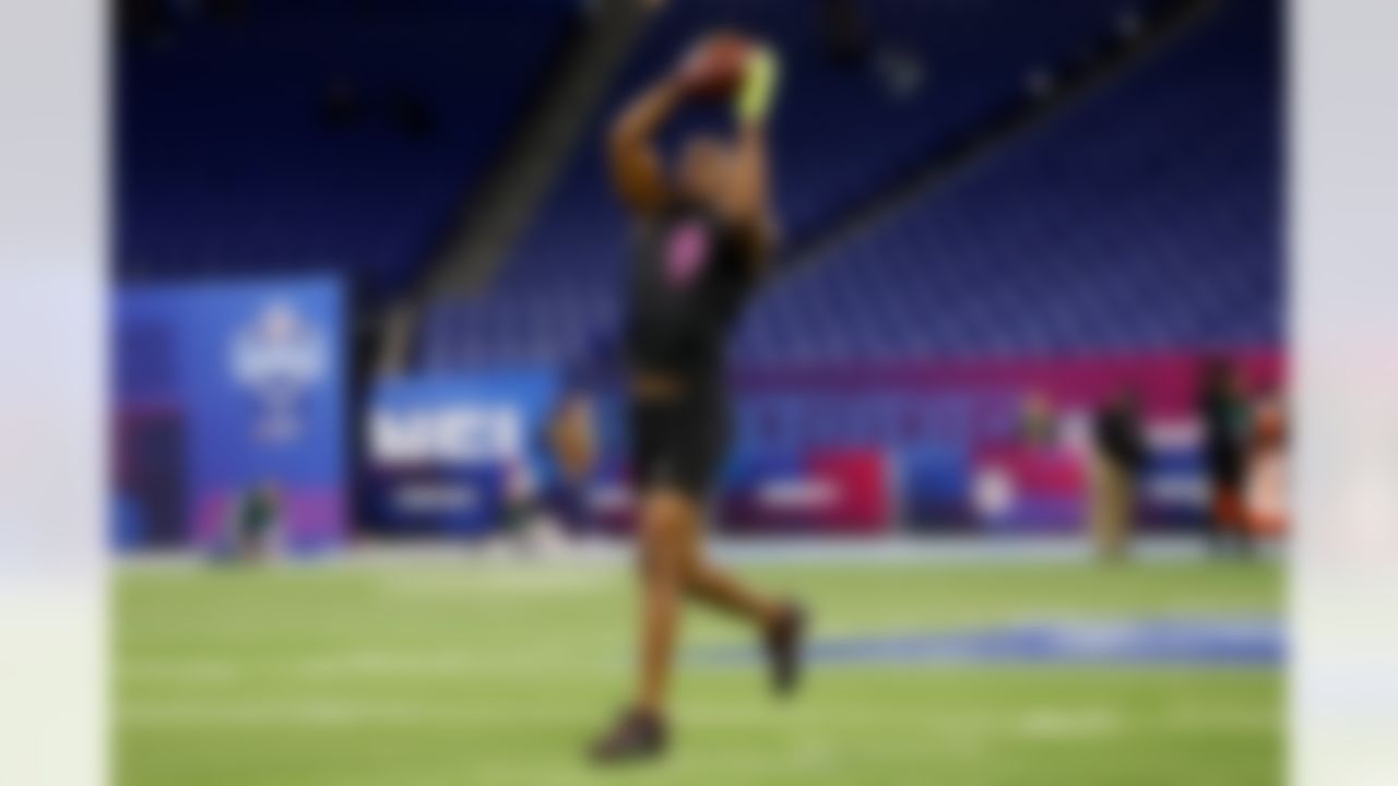 Ohio State defensive back Davison Igbinosun (15) participates in a drill during the 2026 NFL Scouting Combine on Friday, February 27, 2026 in Indianapolis, Indiana.