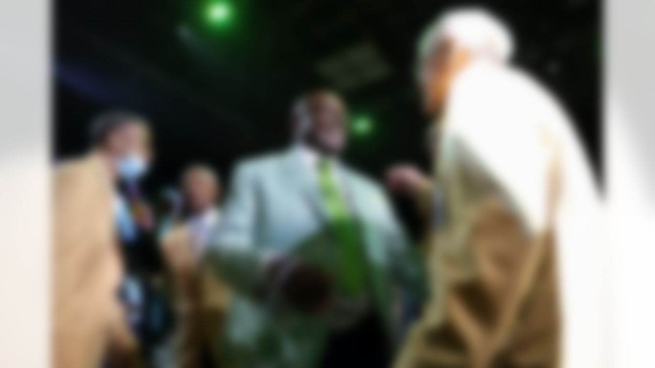 Hall of Fame inductee Sterling Sharpe smiles during the Pro Football Hall of Fame Gold Jacket Dinner on Friday, August 1, 2025 in Canton, Ohio.