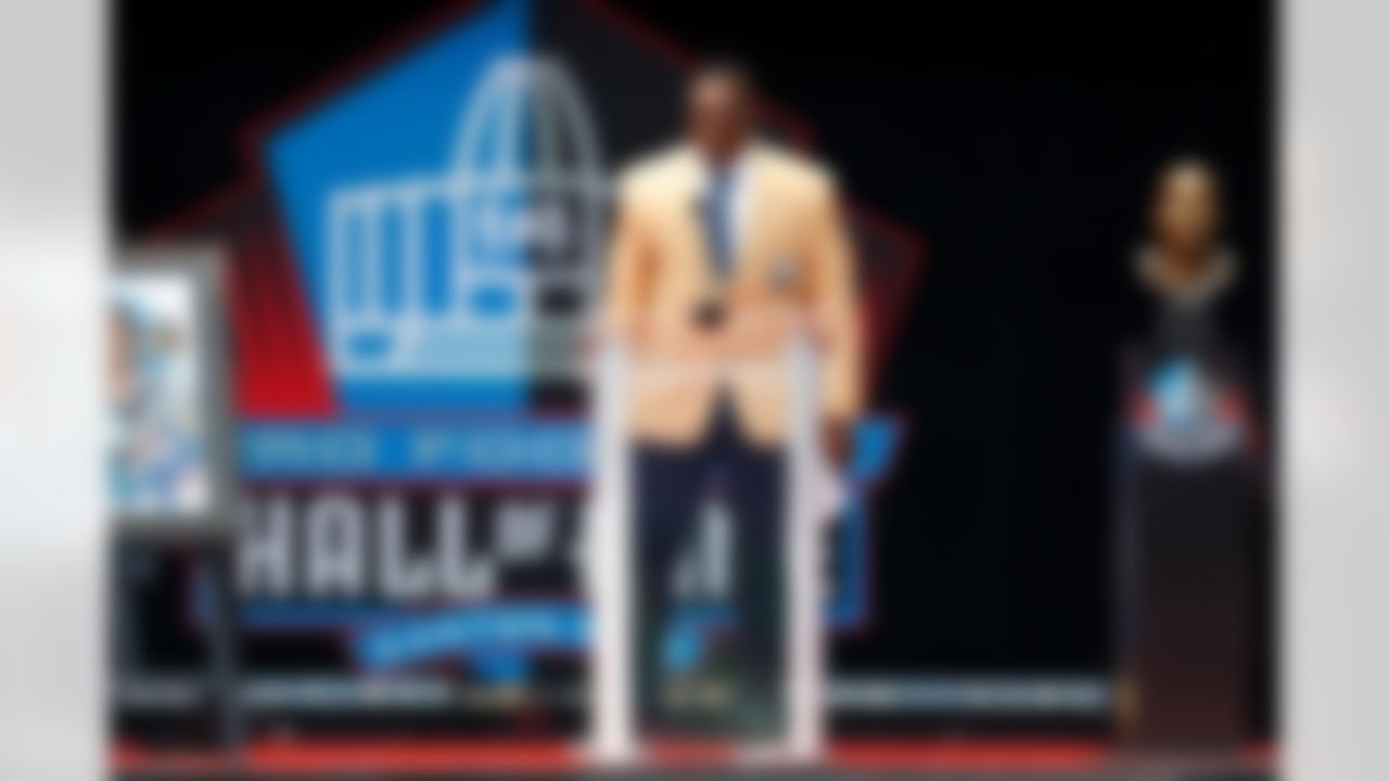 Hall of Fame inductee Antonio Gates reacts during the Pro Football Hall of Fame Class of 2025 Enshrinement Ceremony on Saturday, August 2, 2025 in Canton, Ohio.