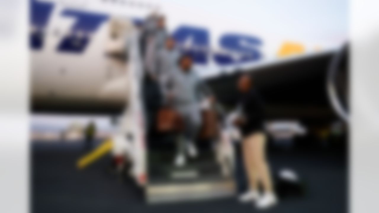 Seattle Seahawks defensive end Leonard Williams (99) arrives at San Jose Mineta International Airport ahead of Super Bowl LX on Sunday, February 1, 2026 in San Jose, Calif.