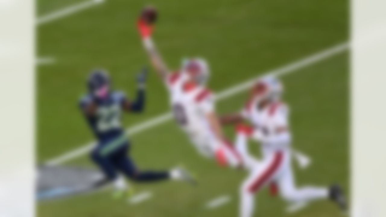 New England Patriots cornerback Christian Gonzalez (0) breaks up a pass during the NFL Super Bowl LX football game against the Seattle Seahawks on Sunday, February 8, 2026 in Santa Clara, Calif. (John Biever/NFL)