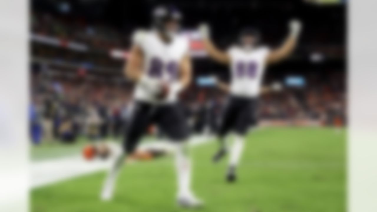 Baltimore Ravens tight end Mark Andrews (89) celebrates after scoring a touchdown during an NFL football game against the Cleveland Browns on Sunday, Nov. 16 2025, in Cleveland.
