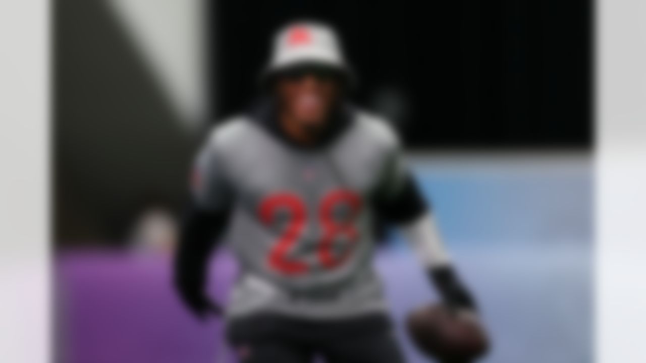 Indianapolis Colts running back Jonathan Taylor (28) reacts during the 2026 Pro Bowl team practice on Monday, February 2, 2026 in San Francisco.