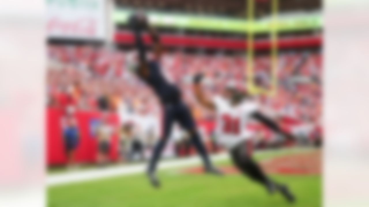 New England Patriots wide receiver Stefon Diggs (8) catches the ball in the end zone during an NFL football game against the Tampa Bay Buccaneers on Sunday, Nov. 9, 2025 in Tampa, Florida.