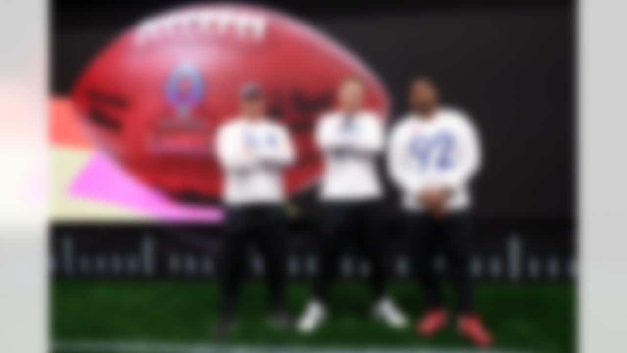 Detroit Lions defensive end Aidan Hutchinson (97) and Dallas Cowboys defensive tackle Quinnen Williams (92) pose for a photo during the 2026 Pro Bowl Skills Challenge on Monday, February 2, 2026 in San Francisco.