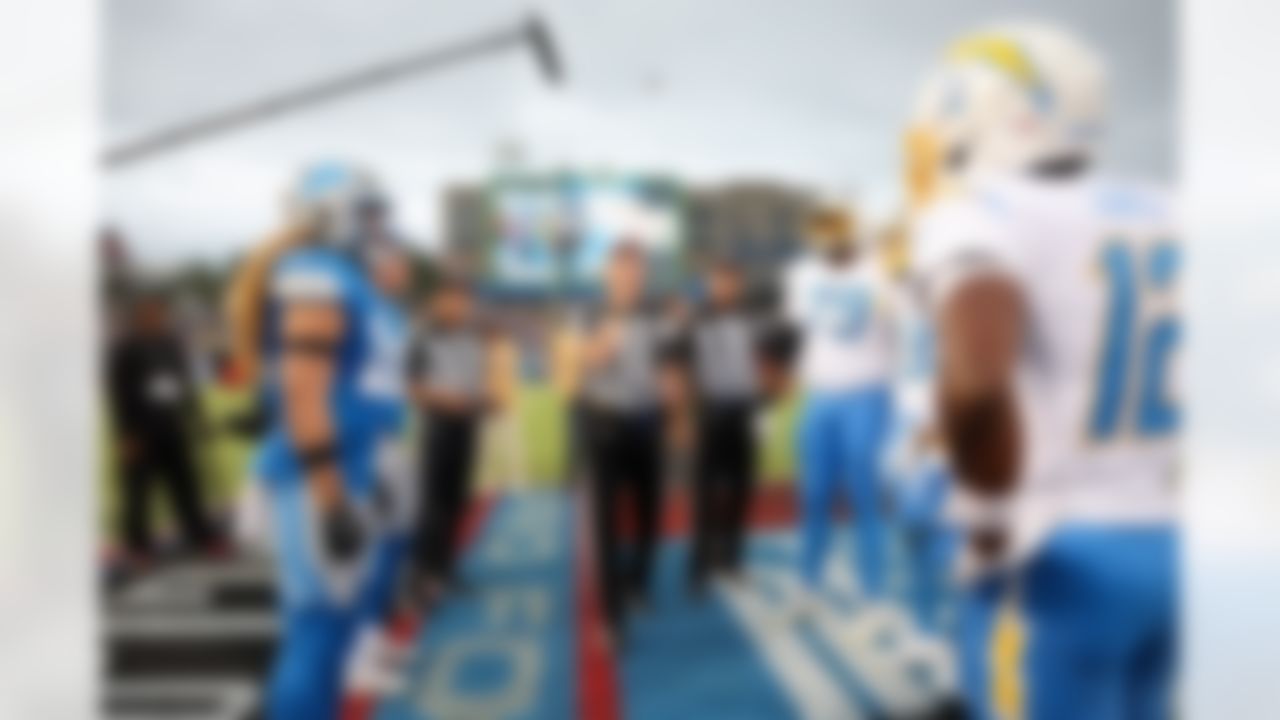 Detroit Lions and Los Angeles Chargers captains gather for the coin toss prior to an NFL football game on Thursday, July 31, 2025 in Canton, Ohio. (Madilyn Gemme/NFL)