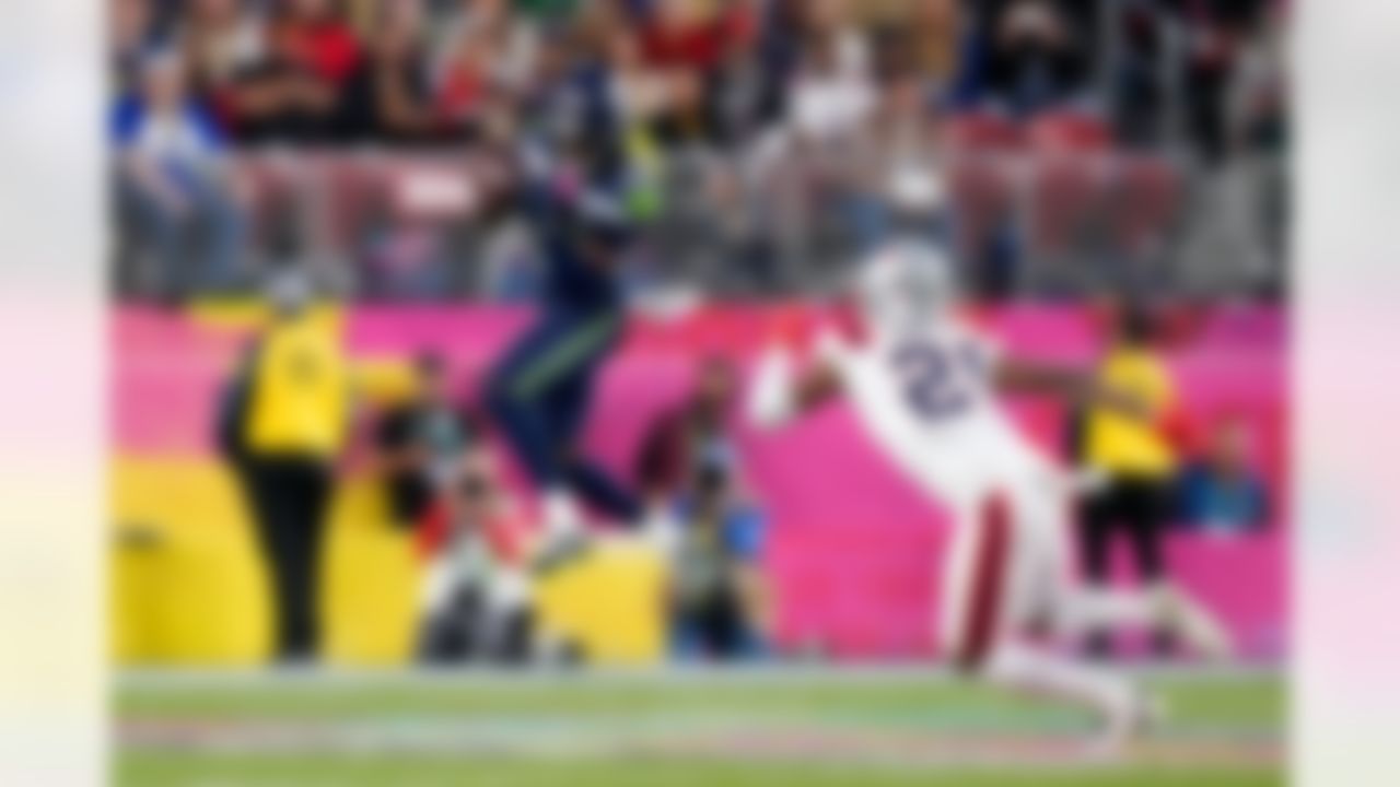 Seattle Seahawks wide receiver Rashid Shaheed (22) makes a catch during the NFL Super Bowl LX football game against the New England Patriots on Sunday, February 8, 2026 in Santa Clara, Calif.