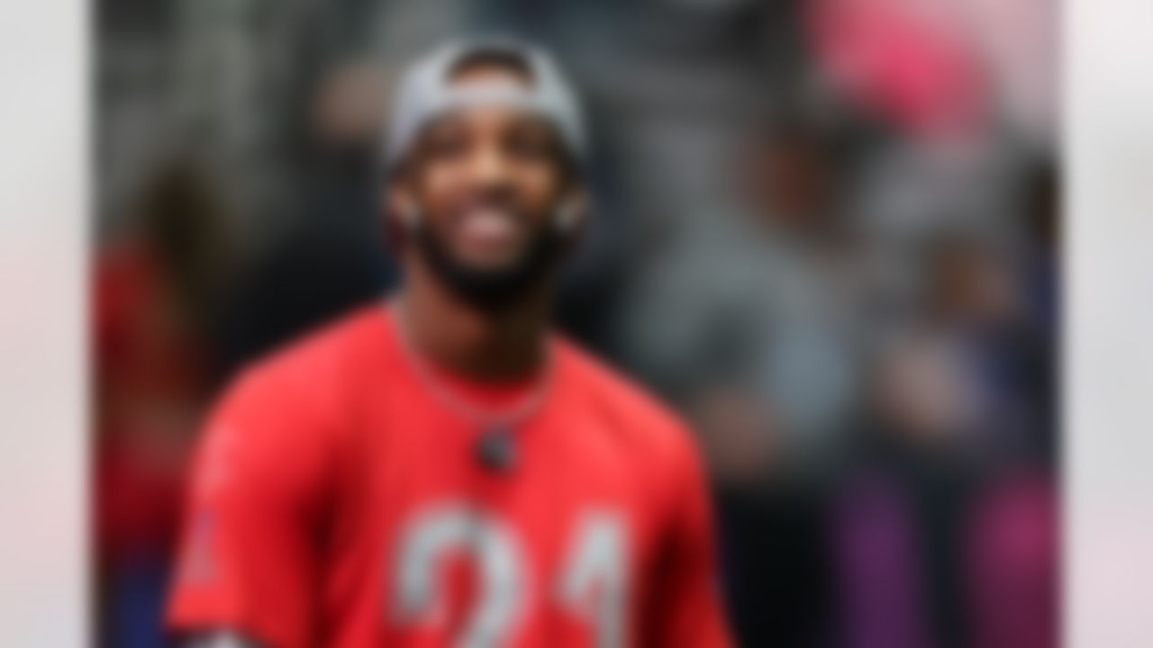 Cleveland Browns cornerback Denzel Ward (21) participates during a Pro Bowl team practice on Monday, February 2, 2026 in San Francisco.