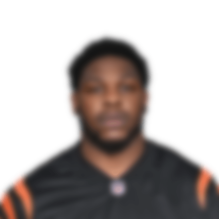 Domenique Davis