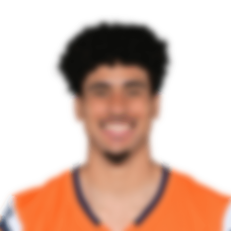 Devaughn Vele