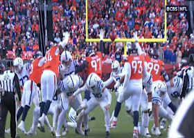 Matt Gay drills 49-yard FG before halftime