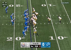 Kenneth Gainwell explodes up the middle for an 18-yard gain