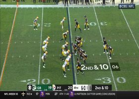 Najee Harris attempts one of his signature hurdles on 8-yard catch-and-run in fourth quarter